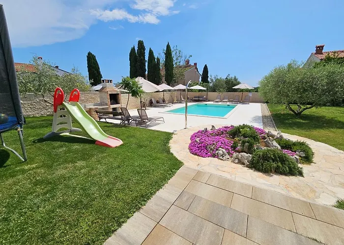 Grzinic * Ρόβινι